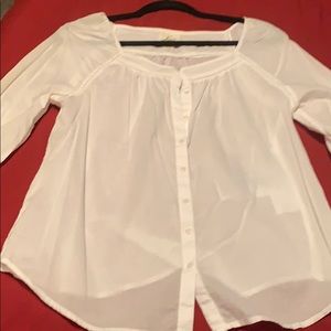 Light long sleeve shirt